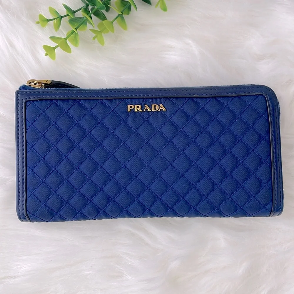 Prada Tessuto Quilted Zippy Wallet - Picture 2 of 16